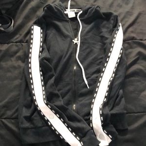 Black pink sweatshirt